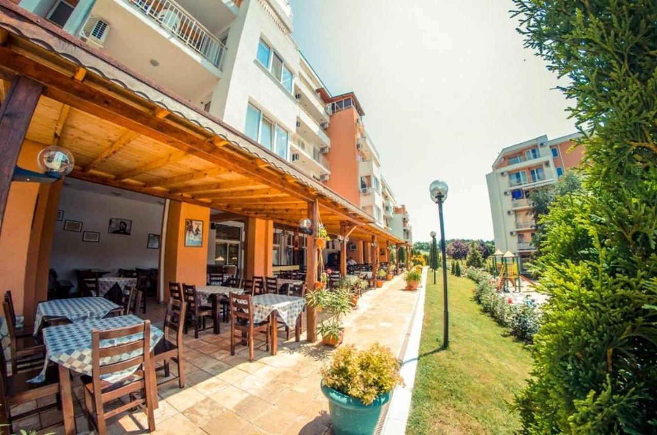Noks - Menada Apartament