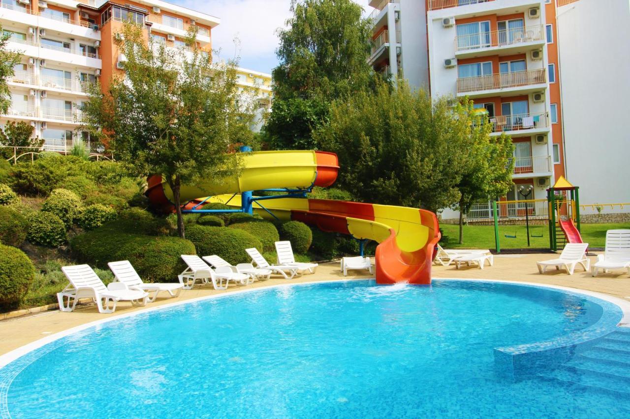Noks - Menada Apartament